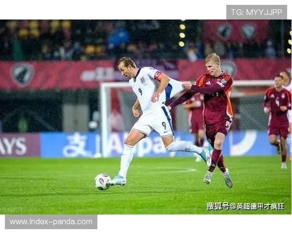 拜仁前锋凯恩对阵阿森纳哑火，全场隐身