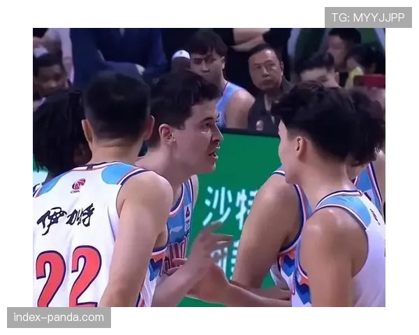 新疆106-101战胜天津，常规赛收官战激烈对决